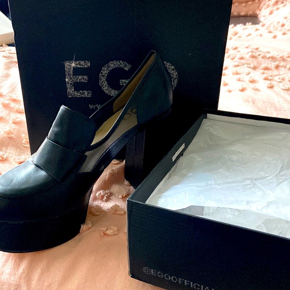 EGO Shoes - Cute platform loafer heel size 10